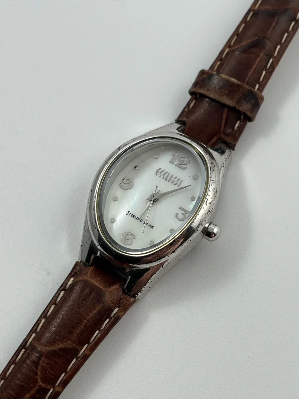 925 Sterling Silver Watch Case Space Age Analog Wrist Watch Mother of Pearl
